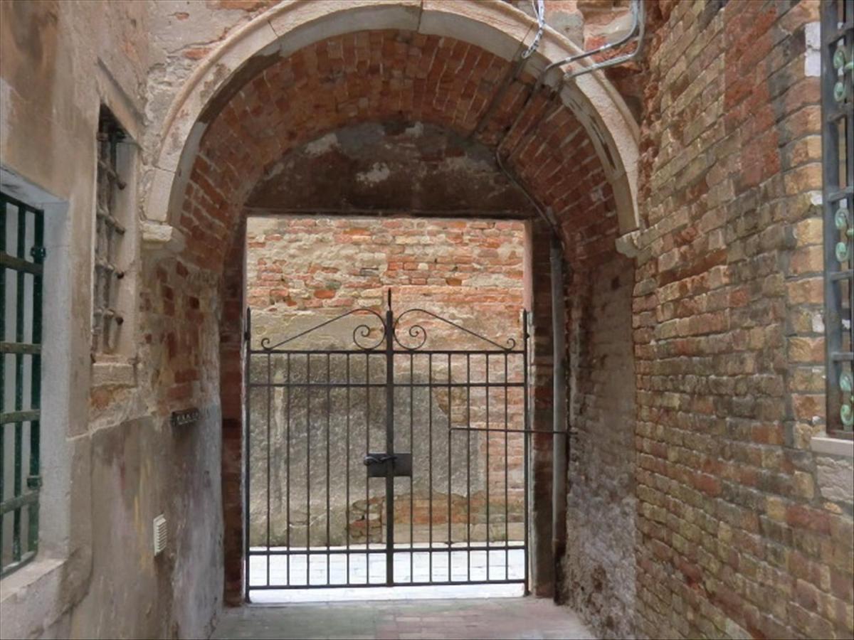 Canal Tron Venezia Eksteriør bilde